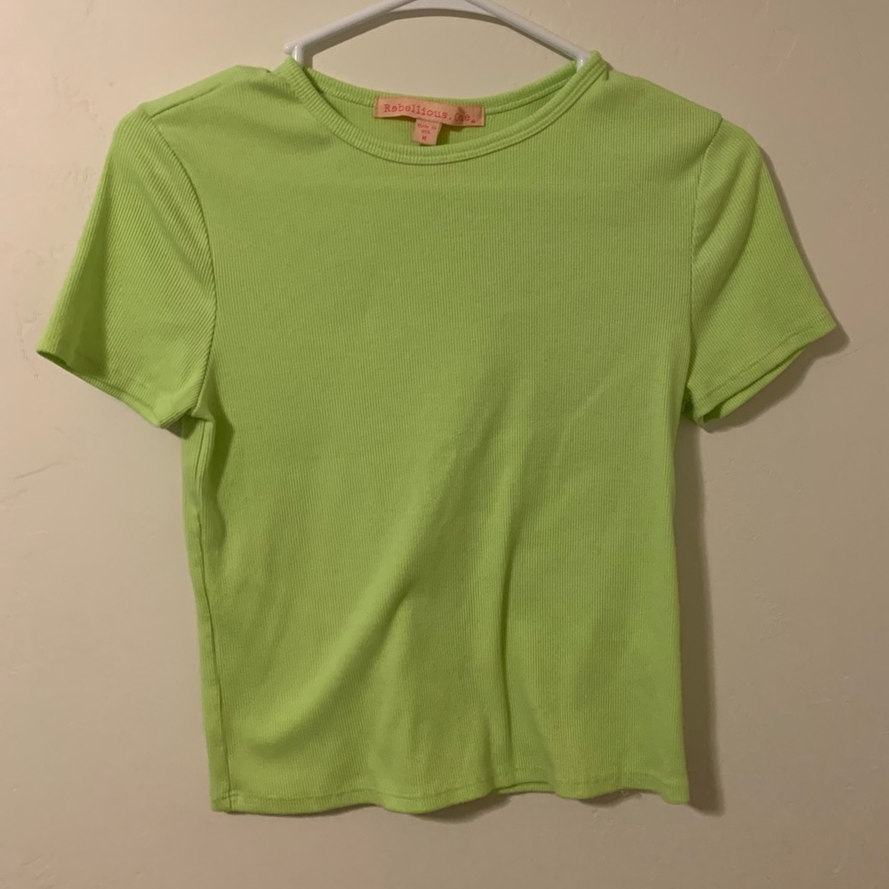 Small neon green t shirt